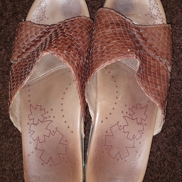 Dansko Slide Sandal - Picture 4 of 7